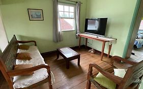 Casa com 2 quartos em Paraty com garagem 50m do centro histórico